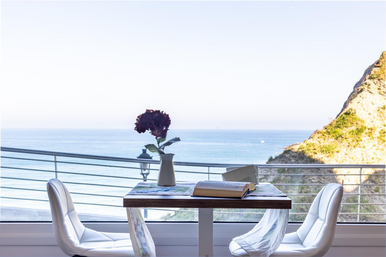 Apartamentos Kresala - Vistas Al Mar جيتاريا المظهر الخارجي الصورة